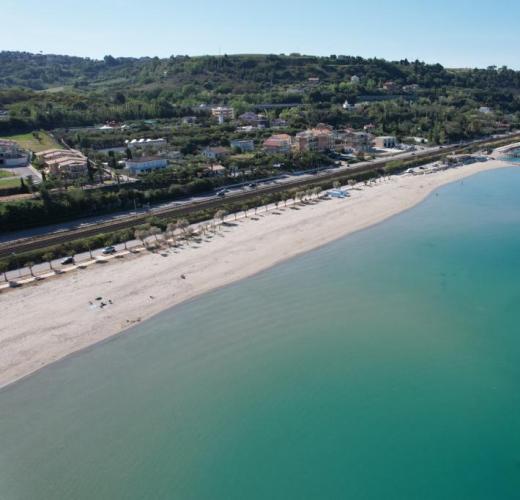 fontanamarina en campsites-marche-by-the-sea-with-pool-and-entertainment 028