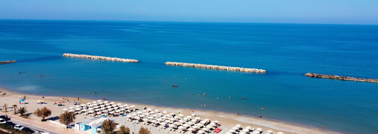 fontanamarina it campeggi-marche-sul-mare-con-spiaggia 013